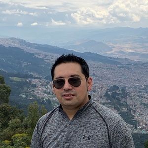 Meet your Posher, Vic